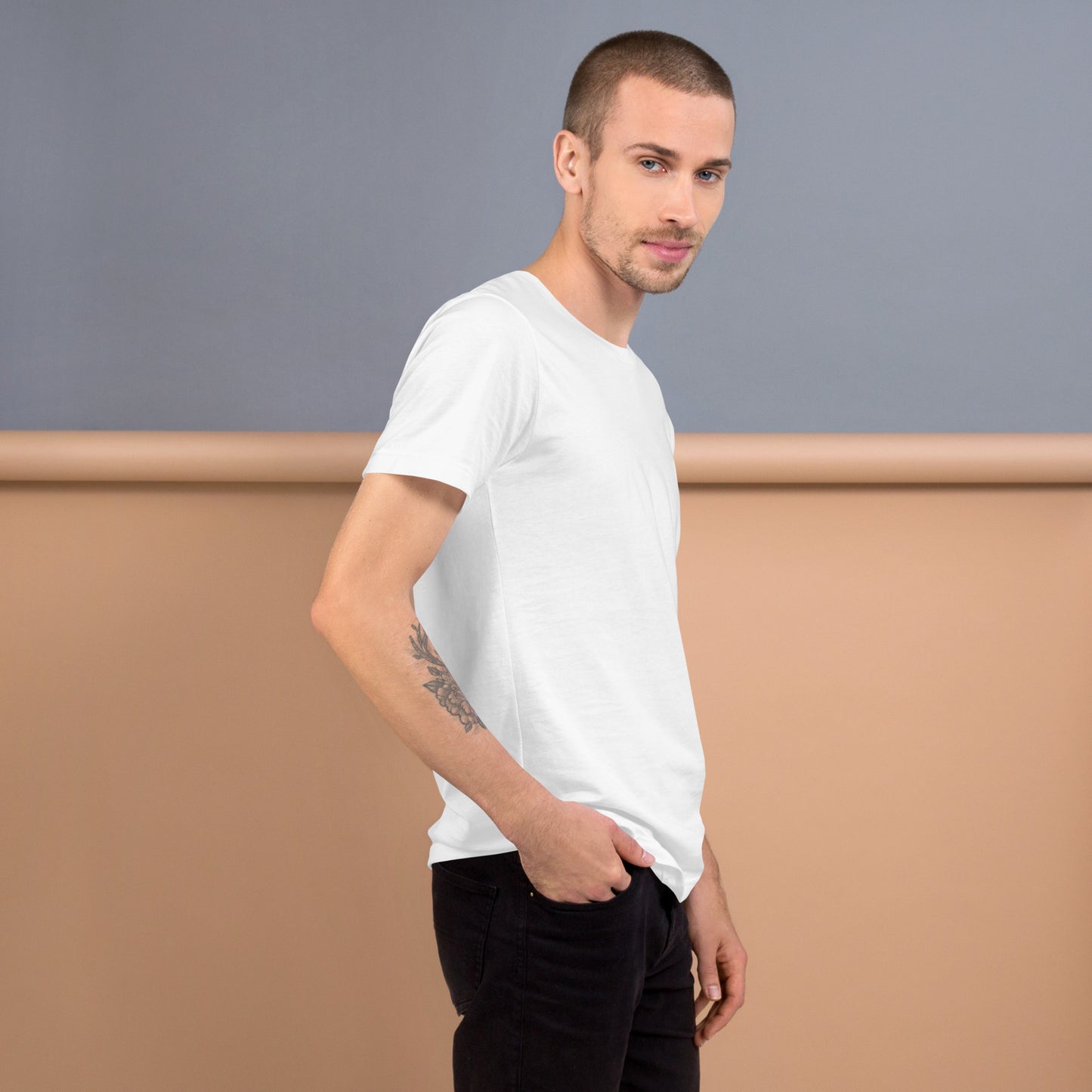 Unisex t-shirt